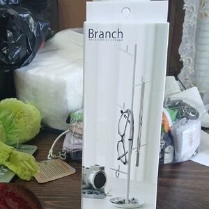 Branch Accessories Hanger